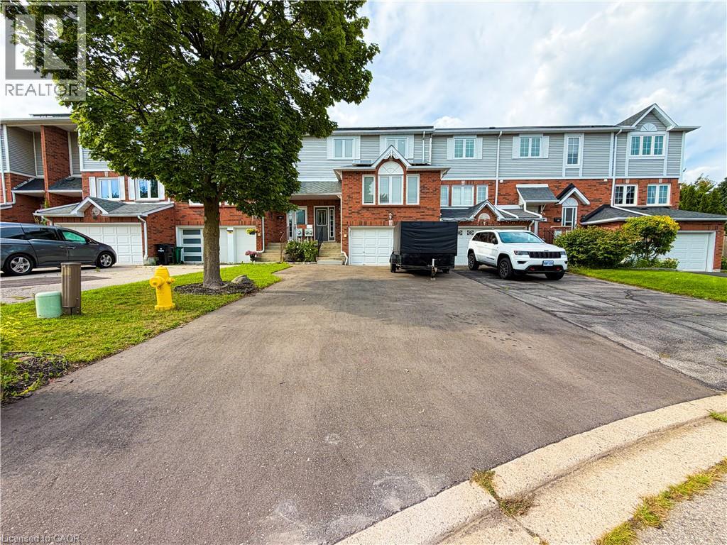76 Fairgreen Close, Cambridge, Ontario  N1T 1T7 - Photo 4 - 40857266