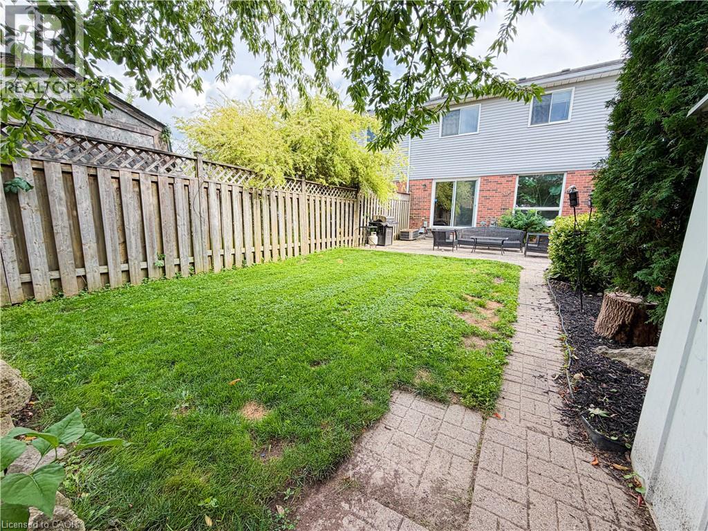 76 Fairgreen Close, Cambridge, Ontario  N1T 1T7 - Photo 38 - 40857266