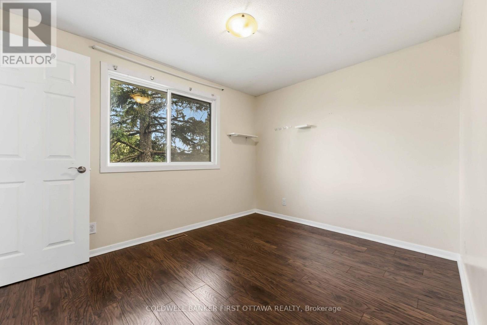 A - 1532 Beaverpond Drive, Ottawa, Ontario  K1B 3R9 - Photo 25 - X13699046