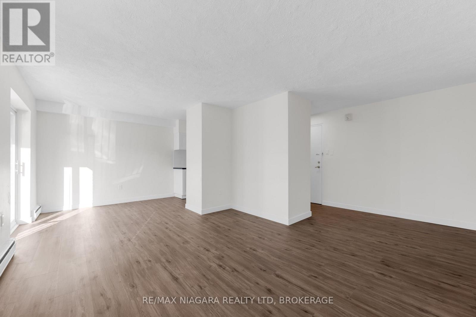 25 - 452 Carlton Street, St. Catharines, Ontario L2M 4X1 - Photo 11 - X13699042
