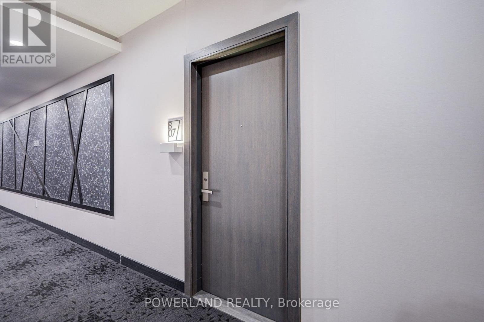 807 - 52 Forest Manor Road, Toronto, Ontario  M2J 0E2 - Photo 3 - C13699074