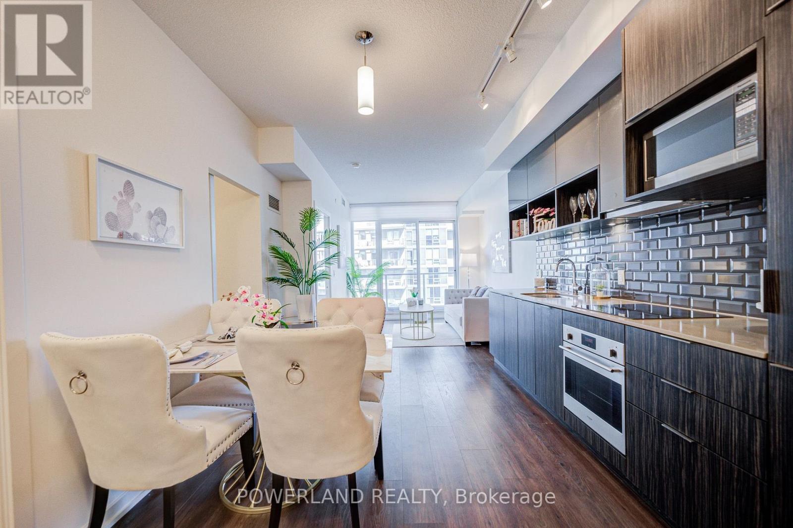 807 - 52 Forest Manor Road, Toronto, Ontario  M2J 0E2 - Photo 4 - C13699074