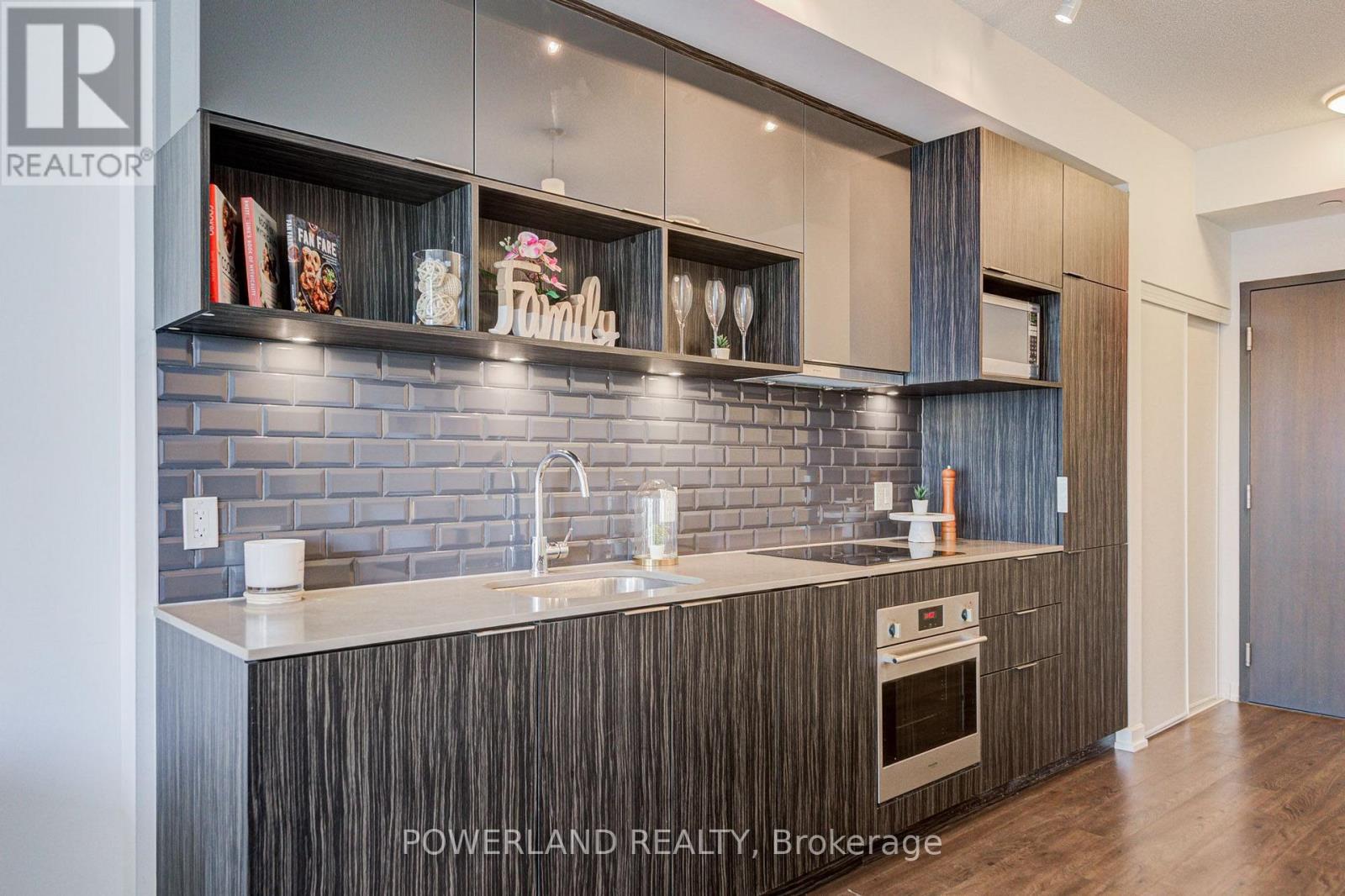 807 - 52 Forest Manor Road, Toronto, Ontario  M2J 0E2 - Photo 7 - C13699074