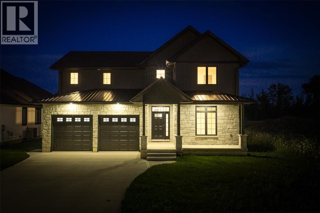 3527 PAUL CRESCENT Plympton-Wyoming Ontario Canada N0N1E0 3