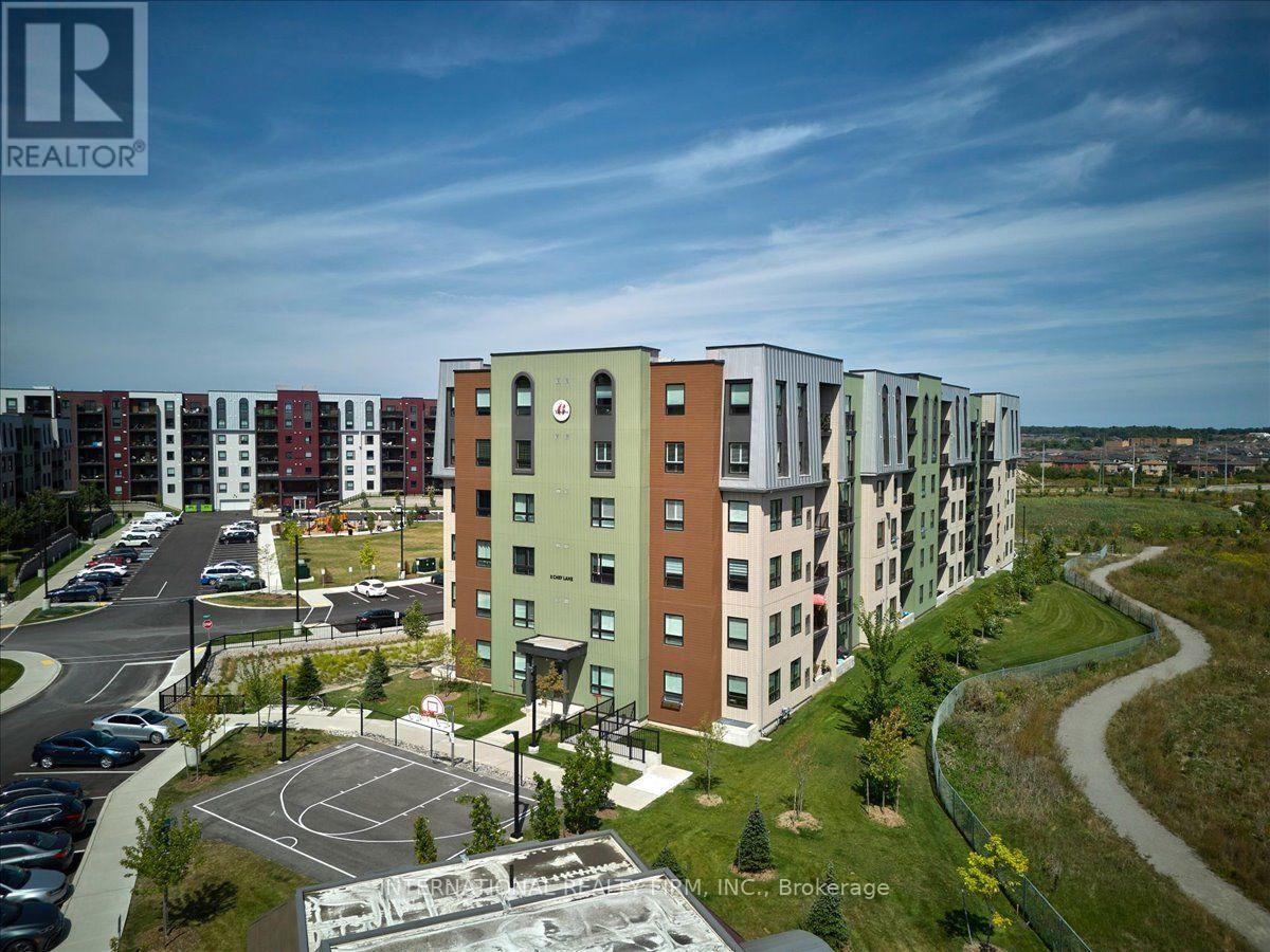 301 - 8 Culinary Lane, Barrie, Ontario L9J 0T2 - Photo 29 - S13699052