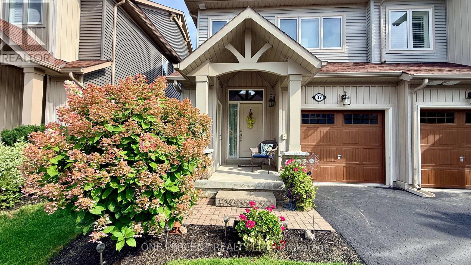 37 Lett Avenue, Collingwood, Ontario  L9Y 0Z5 - Photo 2 - S13699070