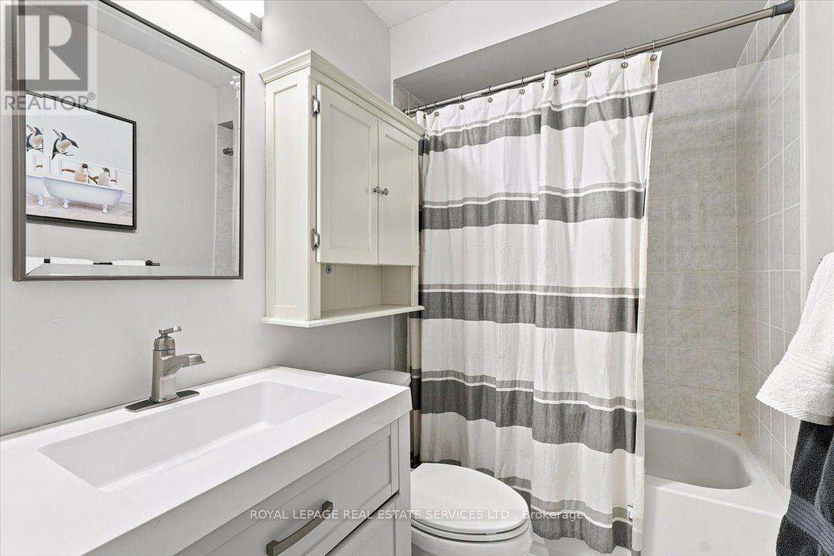 3 - 2970 Berwick Drive, Burlington, Ontario  L7M 4W3 - Photo 25 - W13699044