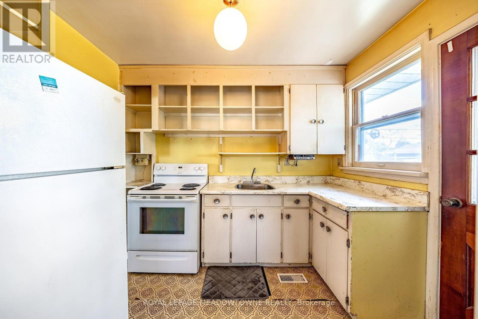 316 Westcott Road, Halton Hills, Ontario  L7J 1R3 - Photo 13 - W13699078