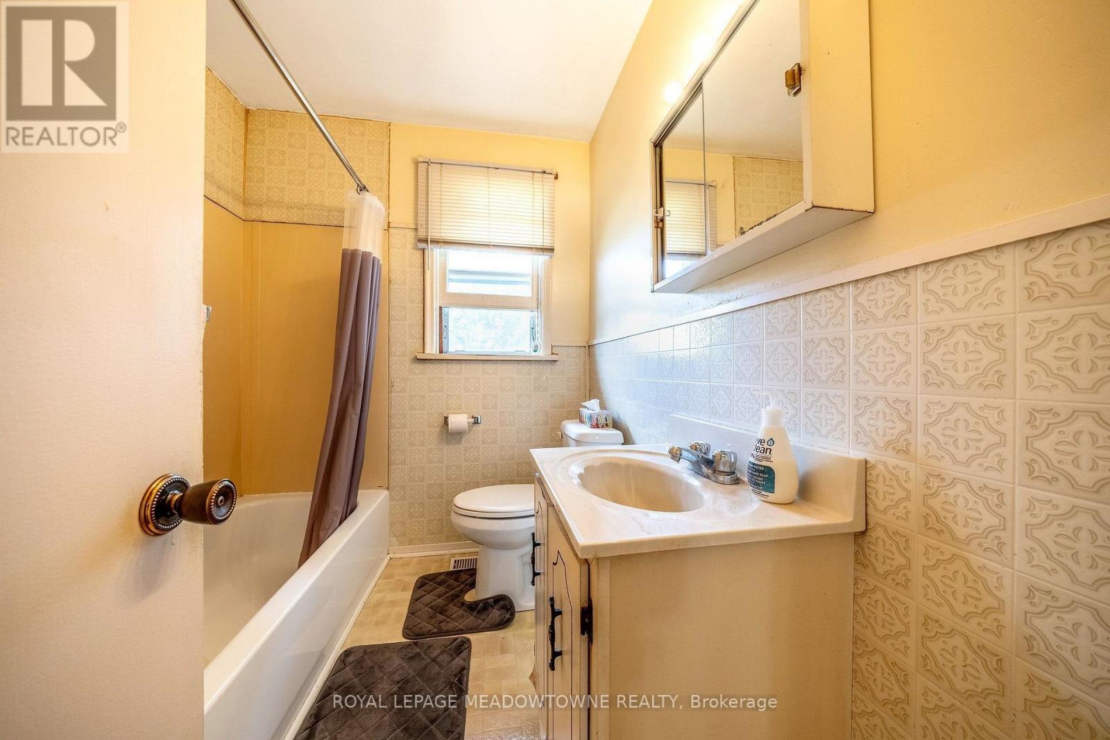 316 Westcott Road, Halton Hills, Ontario  L7J 1R3 - Photo 21 - W13699078