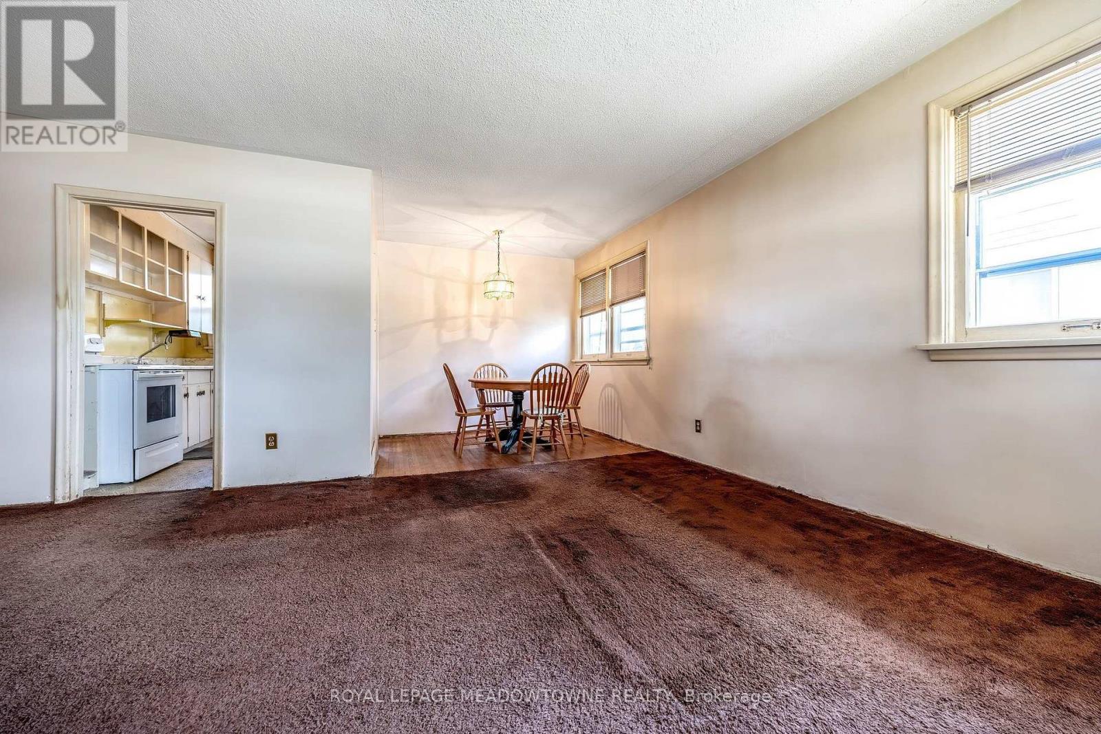 316 Westcott Road, Halton Hills, Ontario  L7J 1R3 - Photo 9 - W13699078