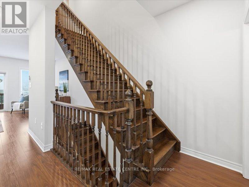 9 - 122 Dundas Street E, Hamilton, Ontario  L9H 7N3 - Photo 22 - X13699076