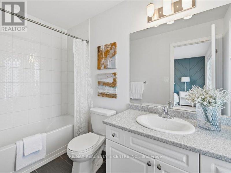 9 - 122 Dundas Street E, Hamilton, Ontario  L9H 7N3 - Photo 27 - X13699076