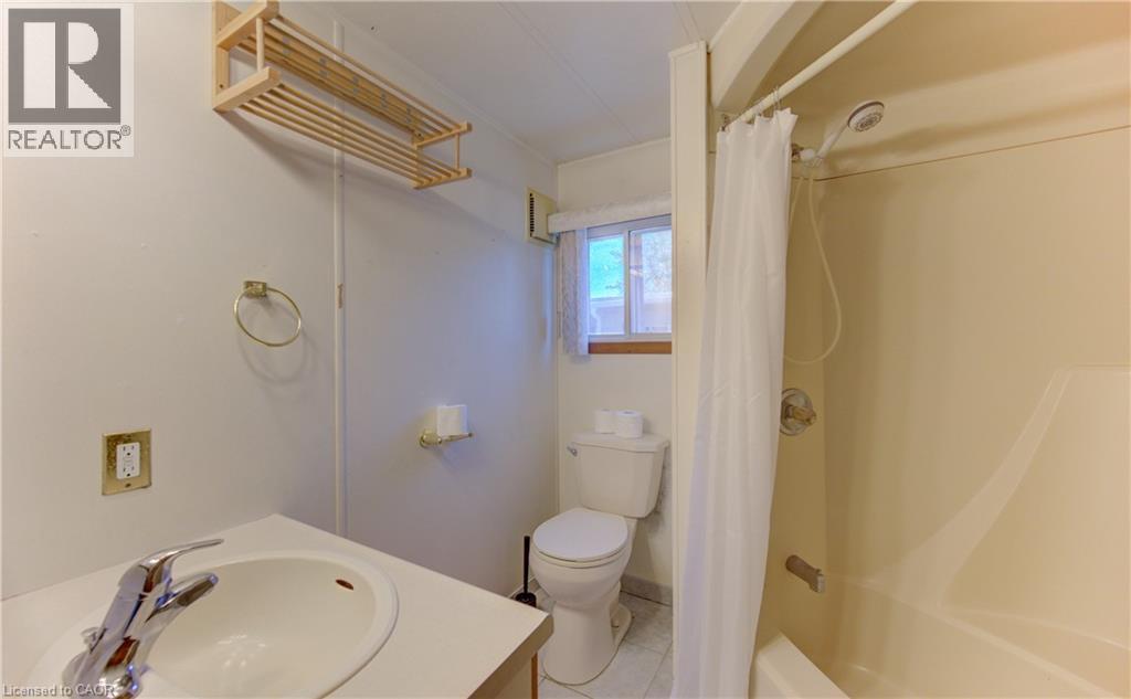 580 Beaver Creek Road Unit# 196, Waterloo, Ontario  N2J 3Z4 - Photo 10 - 40857444