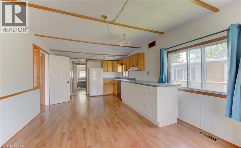 580 Beaver Creek Road Unit# 196, Waterloo, Ontario  N2J 3Z4 - Photo 5 - 40857444