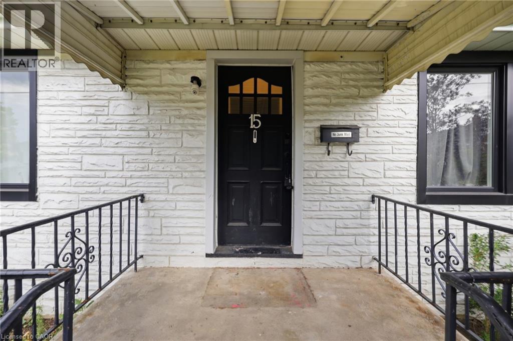 15 West 1st Street, Hamilton, Ontario  L9C 3B5 - Photo 7 - 40839056