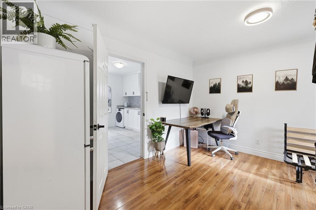 15 West 1st Street, Hamilton, Ontario  L9C 3B5 - Photo 18 - 40839056