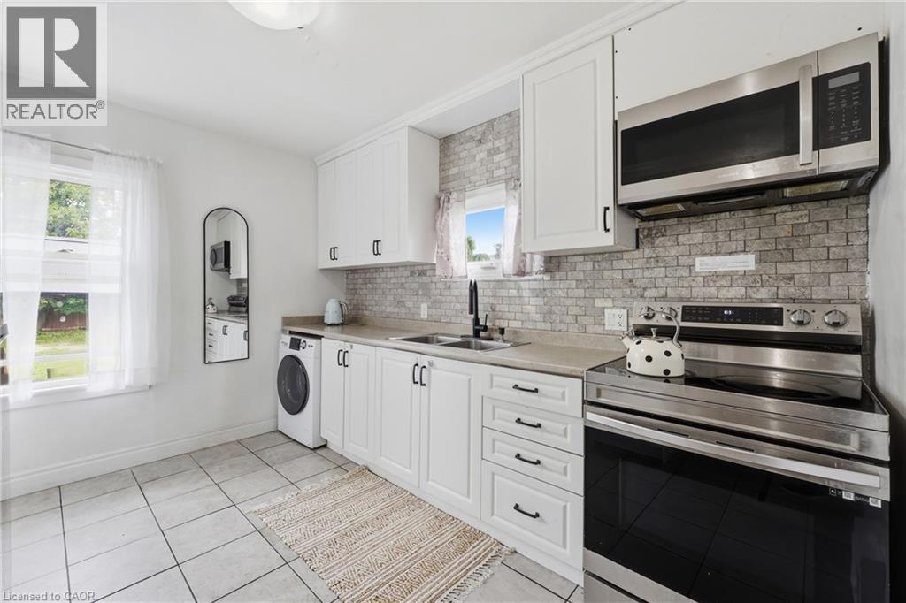 15 West 1st Street, Hamilton, Ontario  L9C 3B5 - Photo 14 - 40839056