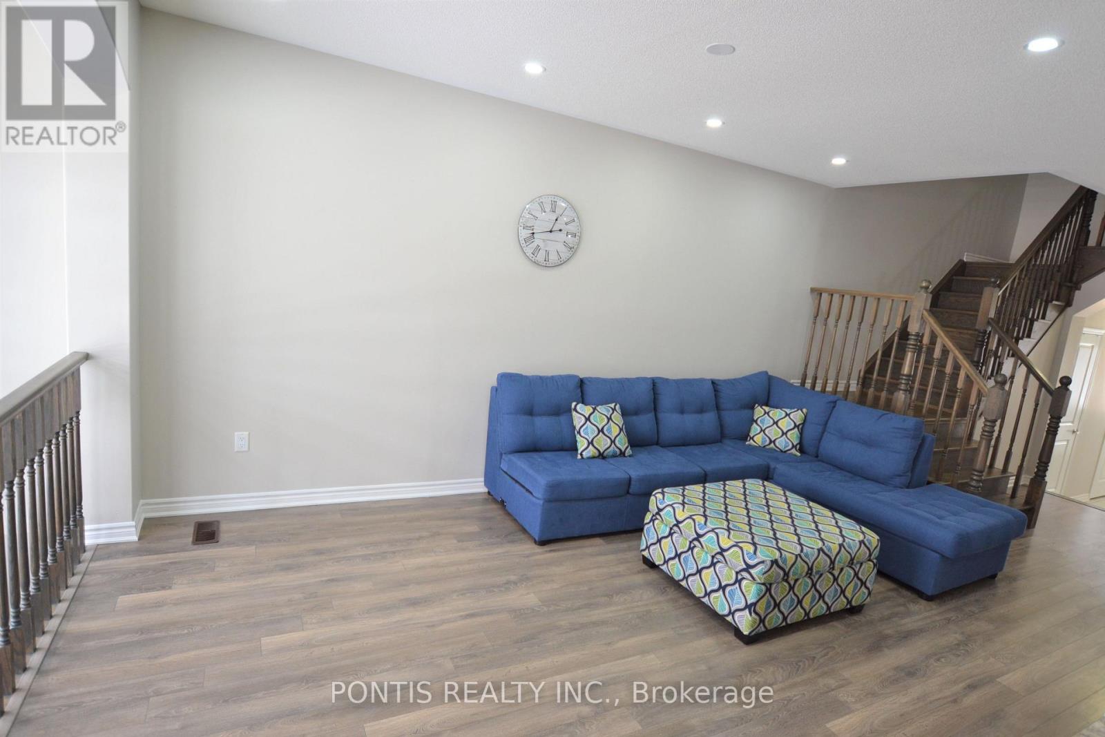 47 Phyllis Drive, Caledon, Ontario  L7C 4E2 - Photo 7 - W13541314
