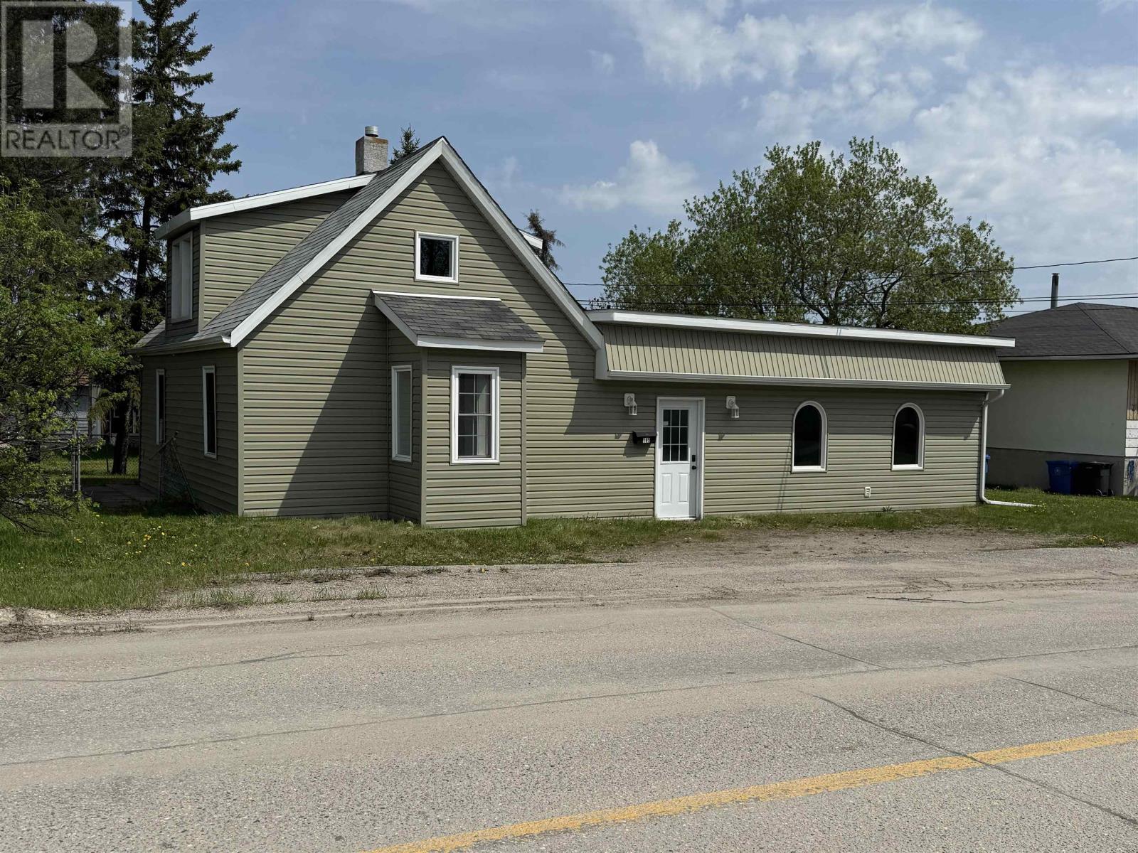 165 Third ST, Dryden, Ontario
