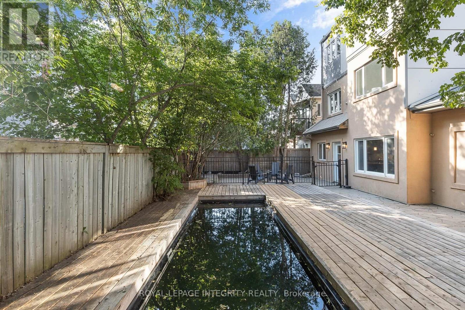 240 Blackburn Avenue, Ottawa, Ontario  K1N 8A8 - Photo 39 - X13699172