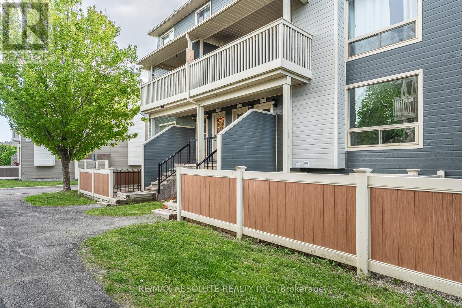 56a - 794 St. Andre Drive, Ottawa, Ontario K1C 4R4 - Photo 2 - X13699176