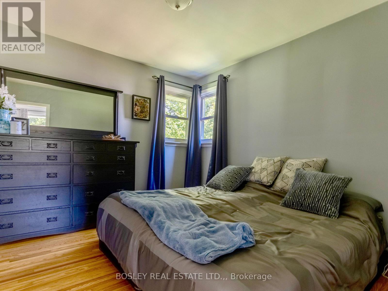 1180 Sunset Drive, Pelham (Fenwick), Ontario  L0S 1C0 - Photo 15 - X13699096