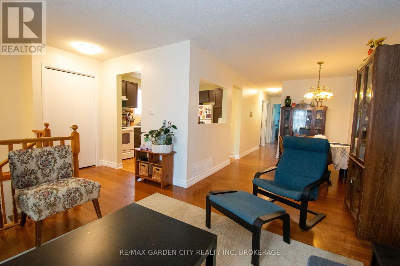 93 Northwood Drive, Welland (N. Welland), Ontario  L3C 6S3 - Photo 11 - X13699194