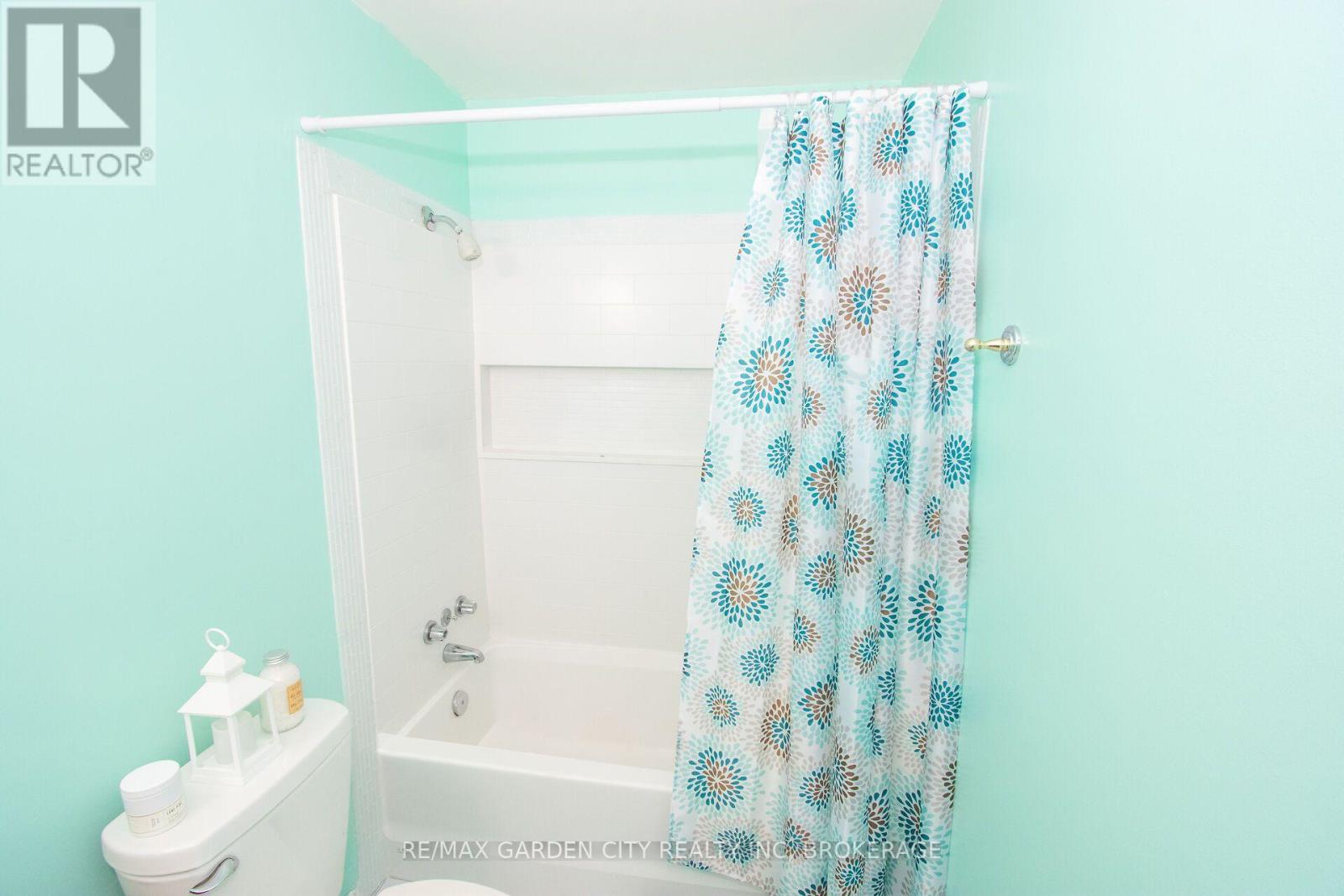 93 Northwood Drive, Welland (N. Welland), Ontario  L3C 6S3 - Photo 27 - X13699194