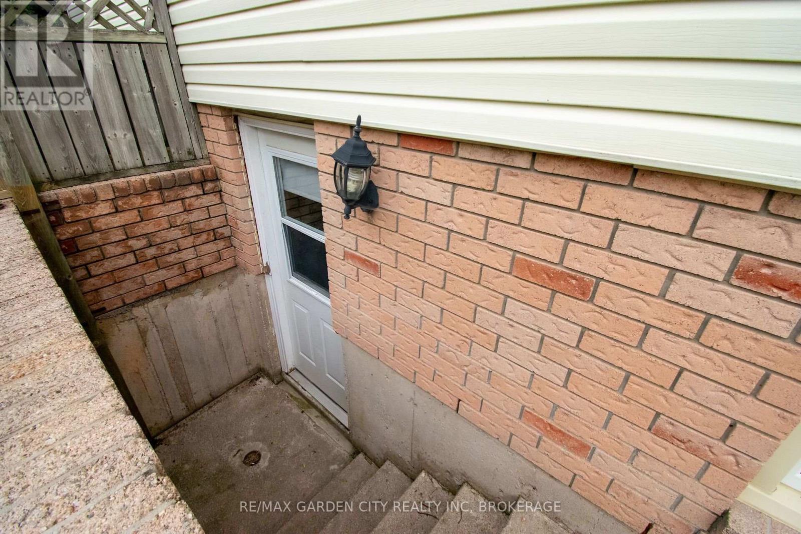 93 Northwood Drive, Welland (N. Welland), Ontario  L3C 6S3 - Photo 35 - X13699194