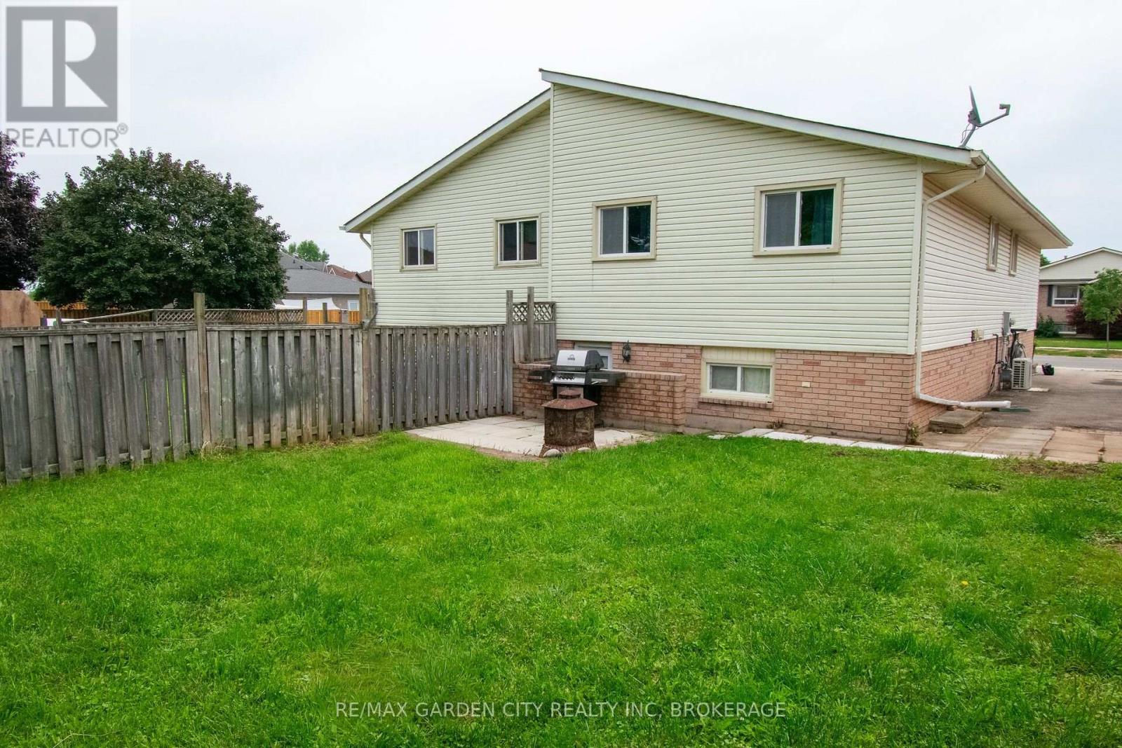 93 Northwood Drive, Welland (N. Welland), Ontario  L3C 6S3 - Photo 38 - X13699194