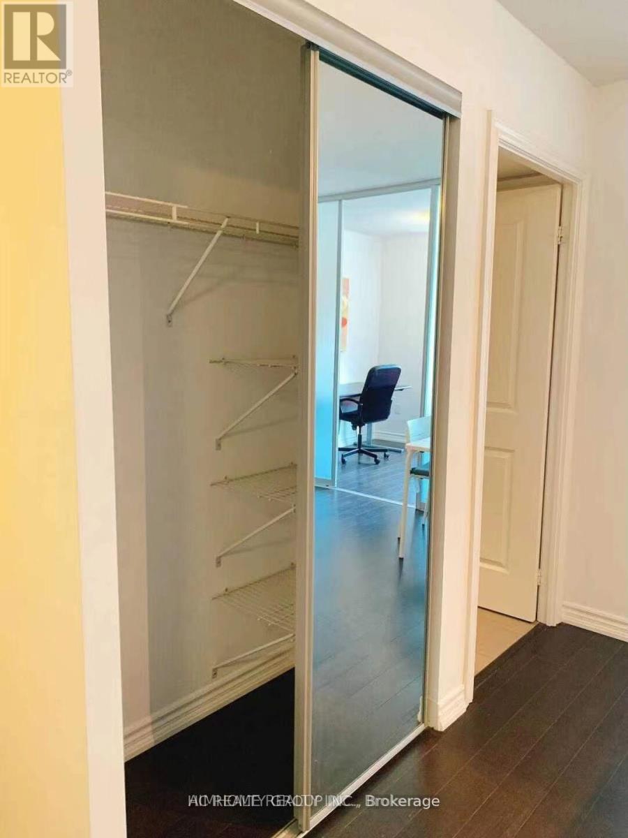 1221 - 386 Yonge Street, Toronto, Ontario  M5B 0A5 - Photo 12 - C13699126