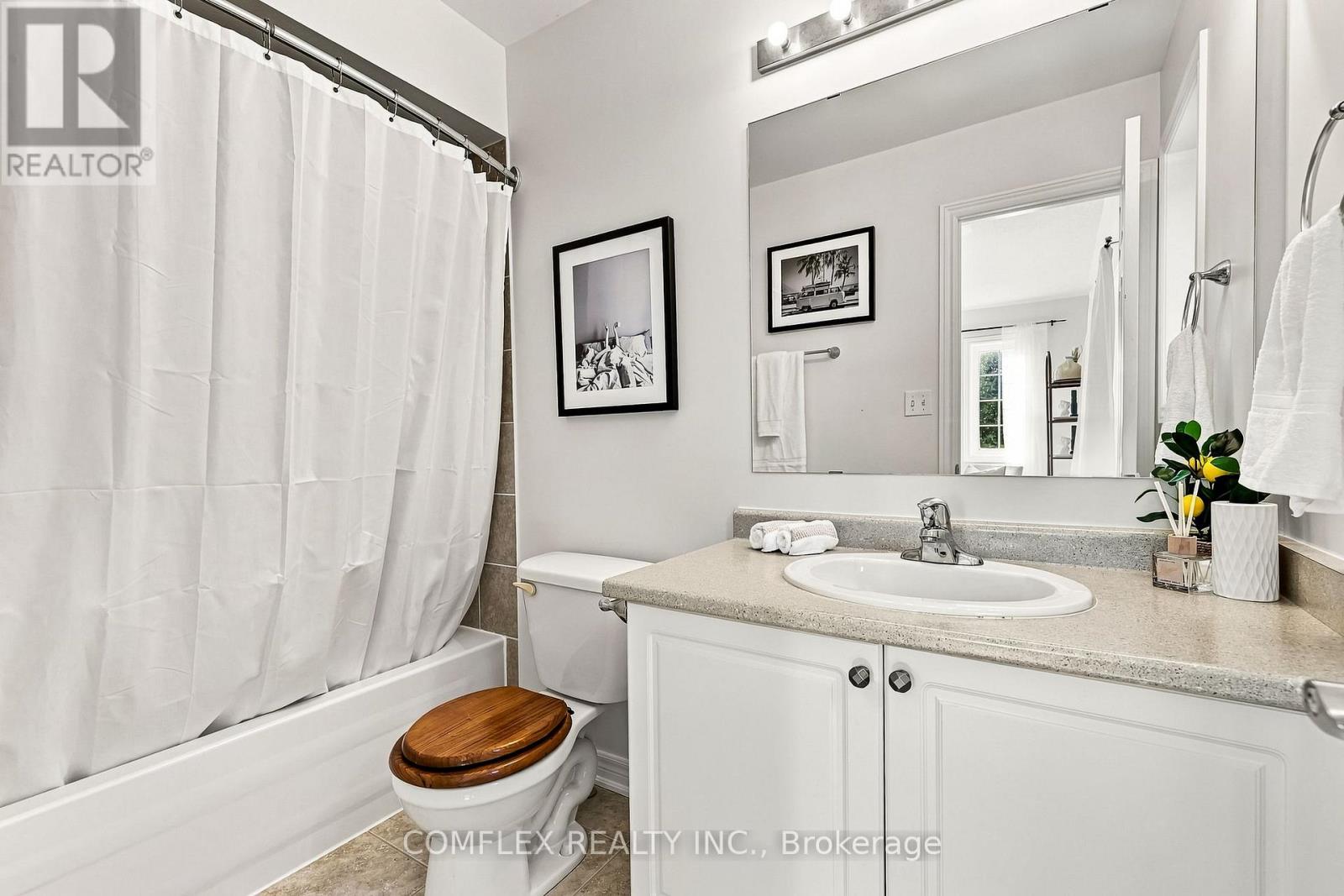 5 Rich Crescent, Whitby, Ontario L1P 1V9 - Photo 25 - E13699114