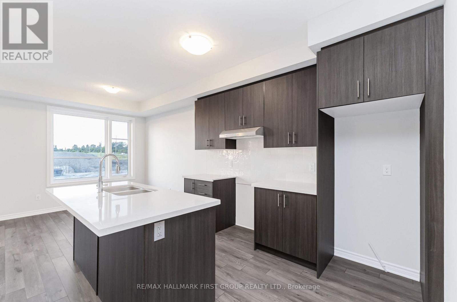 1178 Greentree Path, Oshawa, Ontario L1H 8L7 - Photo 11 - E13699146