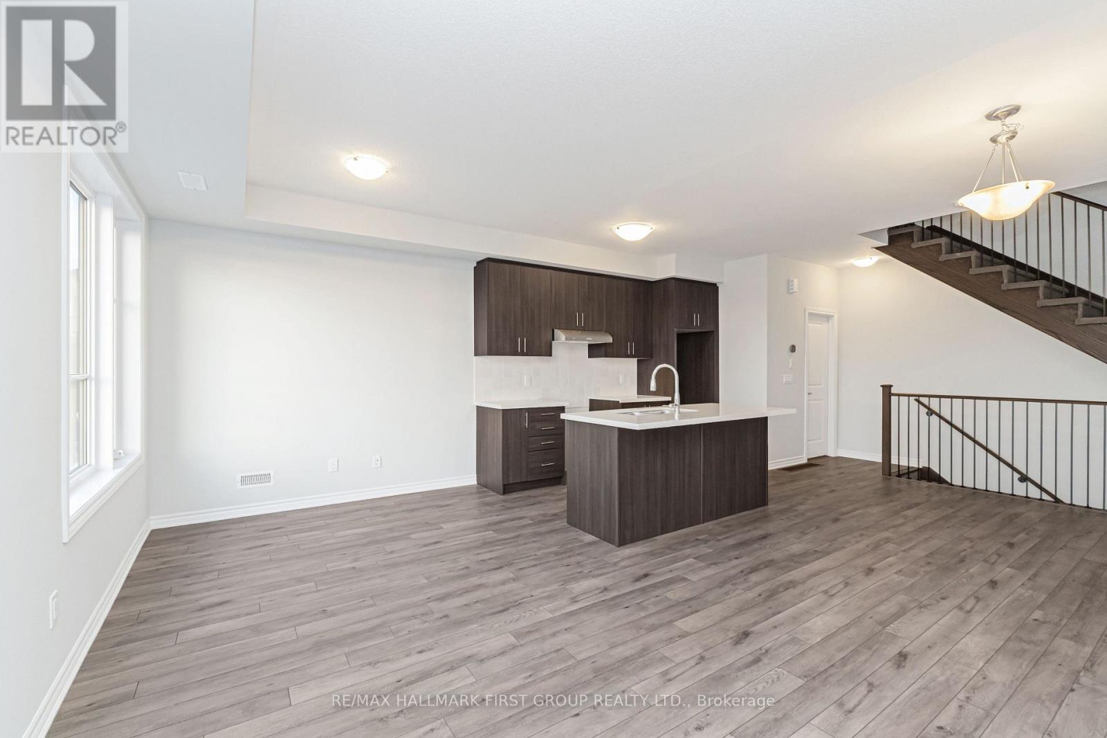 1178 Greentree Path, Oshawa, Ontario L1H 8L7 - Photo 8 - E13699146