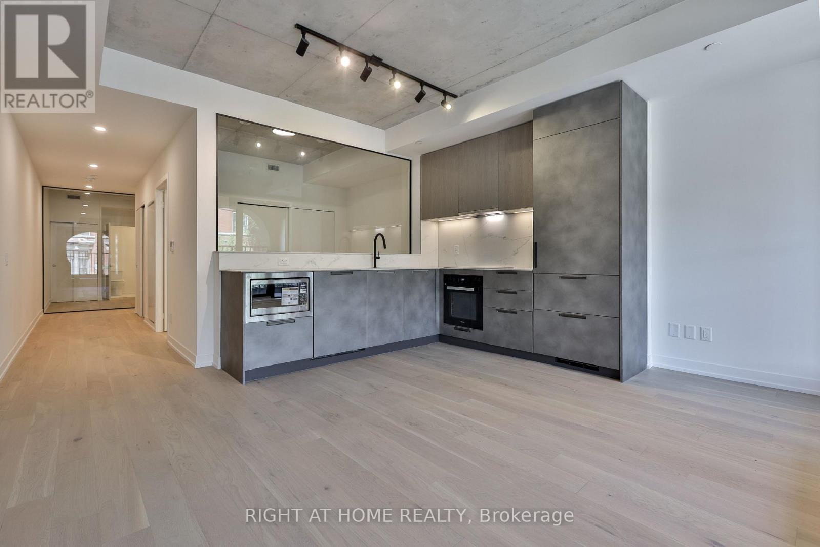 203 - 761 Queen Street E, Toronto, Ontario M4M 1H3 - Photo 5 - E13699178