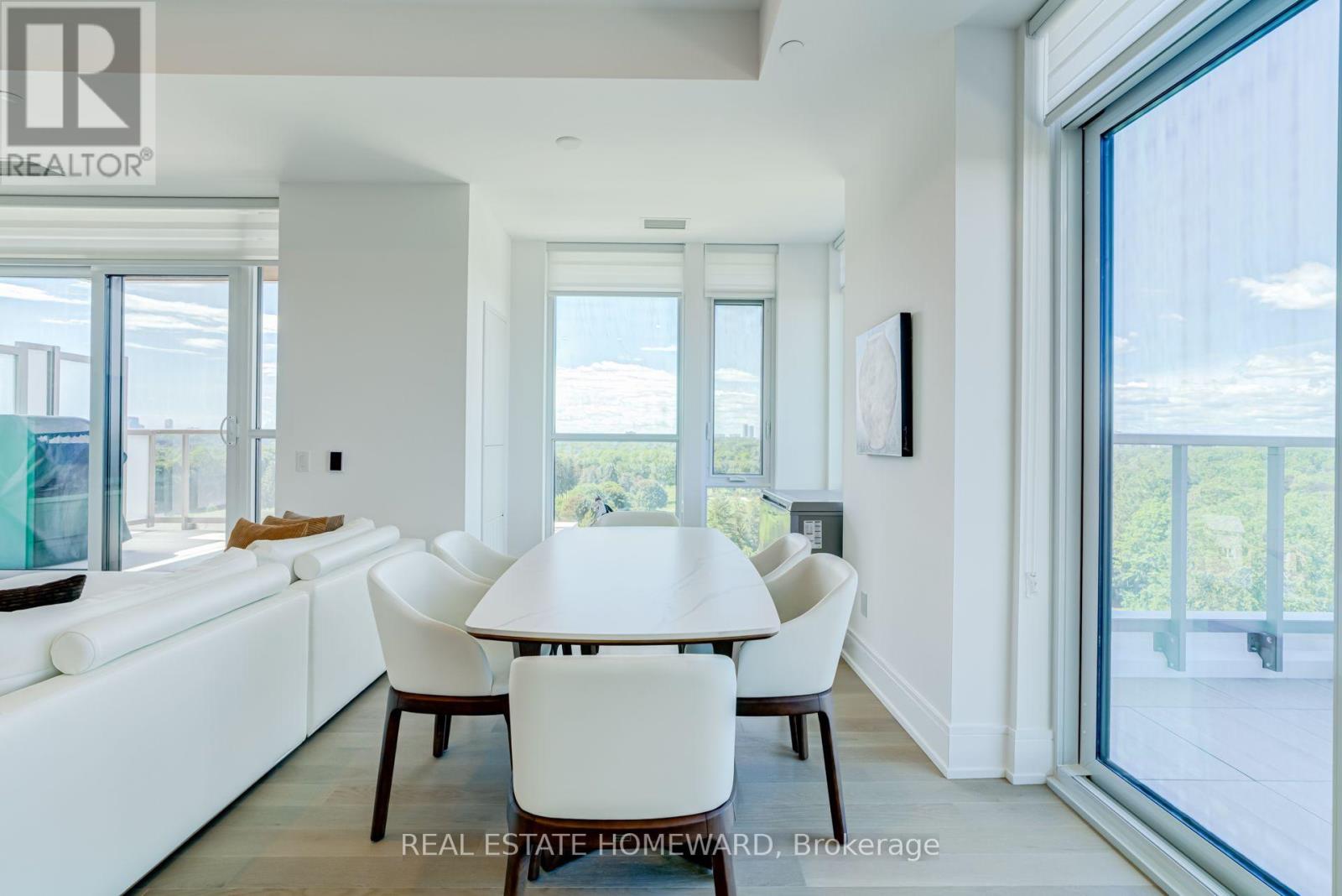 397 Royal Orchard Boulevard E, Markham, Ontario L3T 0H3 - Photo 19 - N13699112