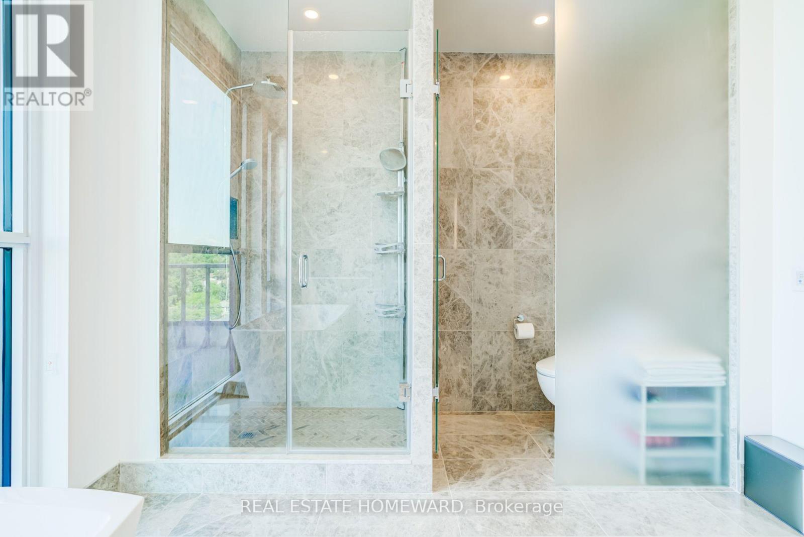 397 Royal Orchard Boulevard E, Markham, Ontario L3T 0H3 - Photo 26 - N13699112
