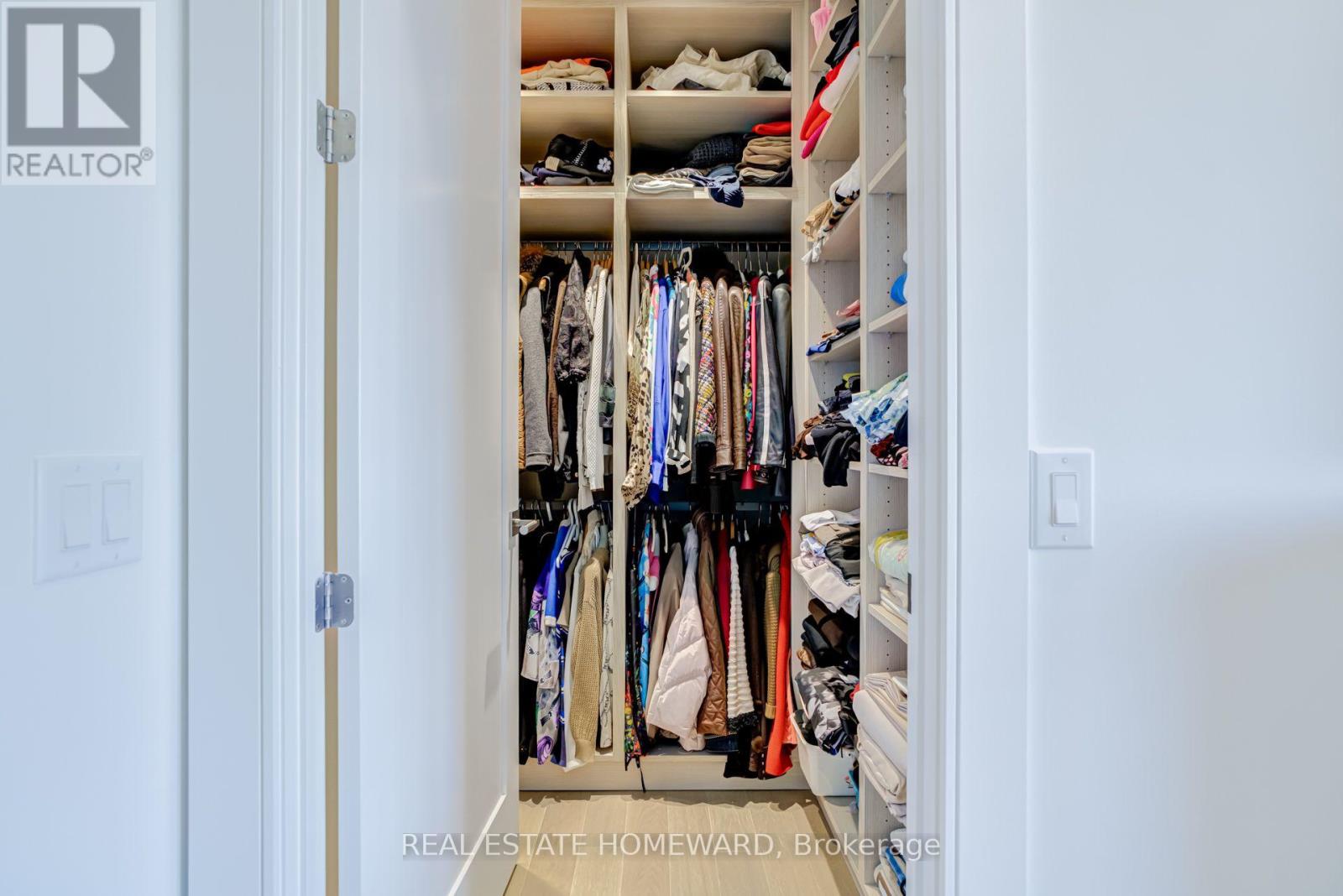 397 Royal Orchard Boulevard E, Markham, Ontario L3T 0H3 - Photo 30 - N13699112