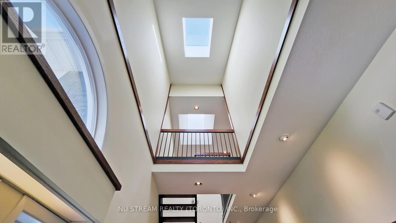 15 Bond Crescent, Richmond Hill, Ontario L4E 3K2 - Photo 16 - N13699122