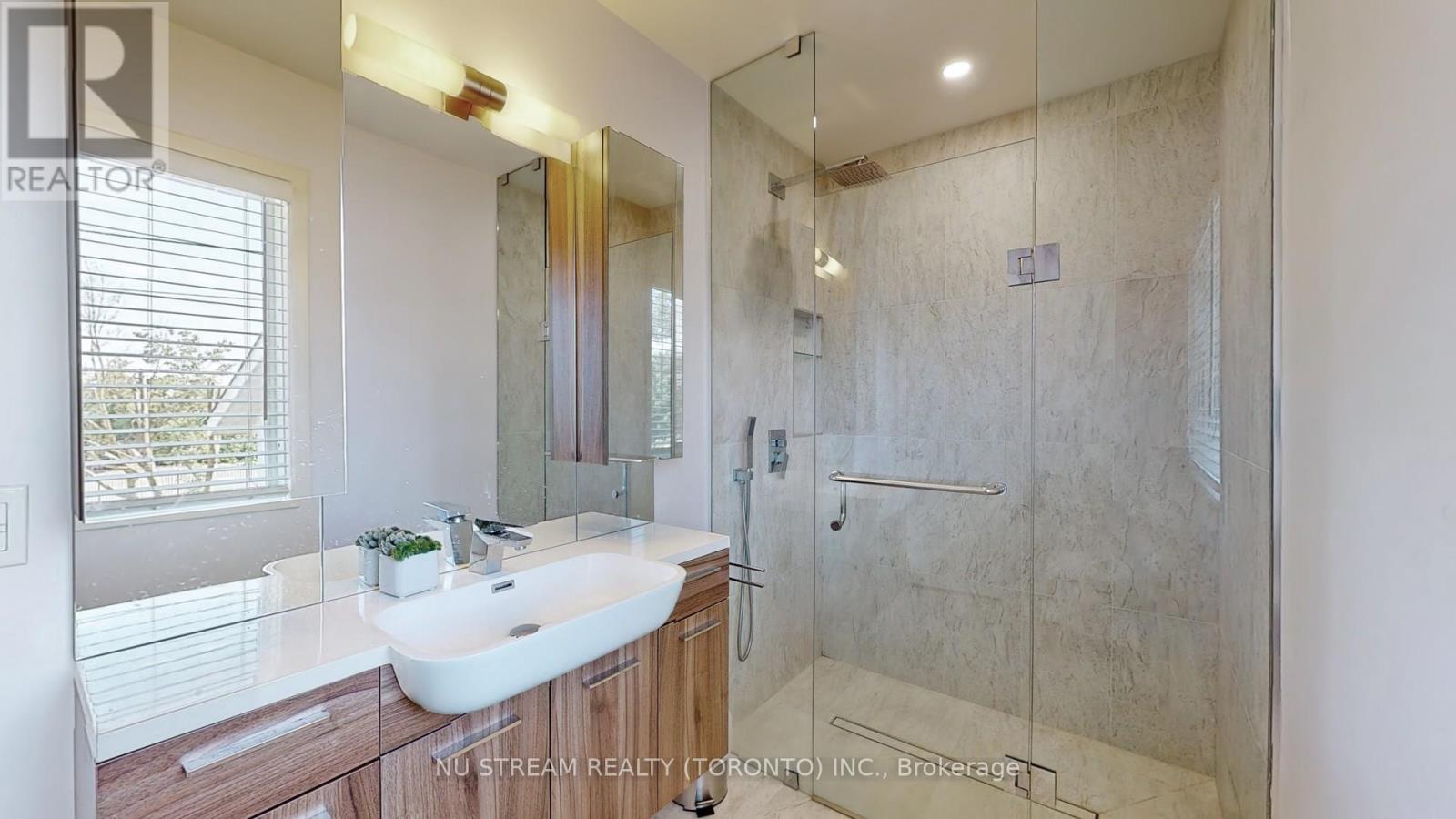 15 Bond Crescent, Richmond Hill, Ontario L4E 3K2 - Photo 21 - N13699122