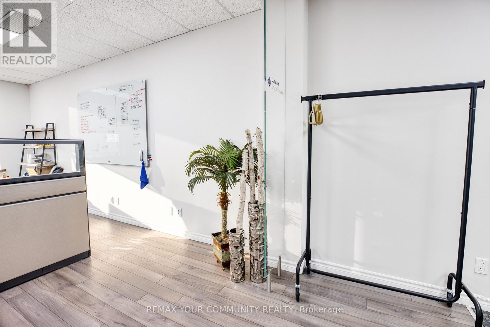 303 & 305 - 2750 14th Avenue, Markham, Ontario L3R 0B6 - Photo 12 - N13699184