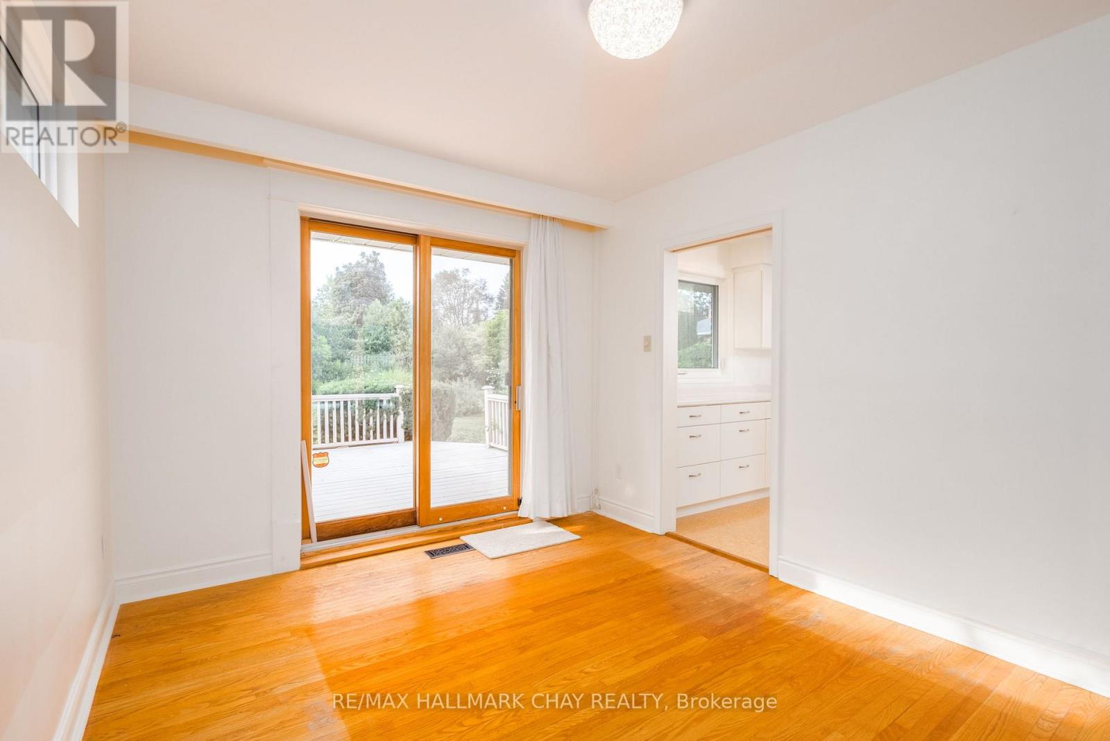 44 Amelia Street, Barrie, Ontario  L4M 1M6 - Photo 19 - S13699088