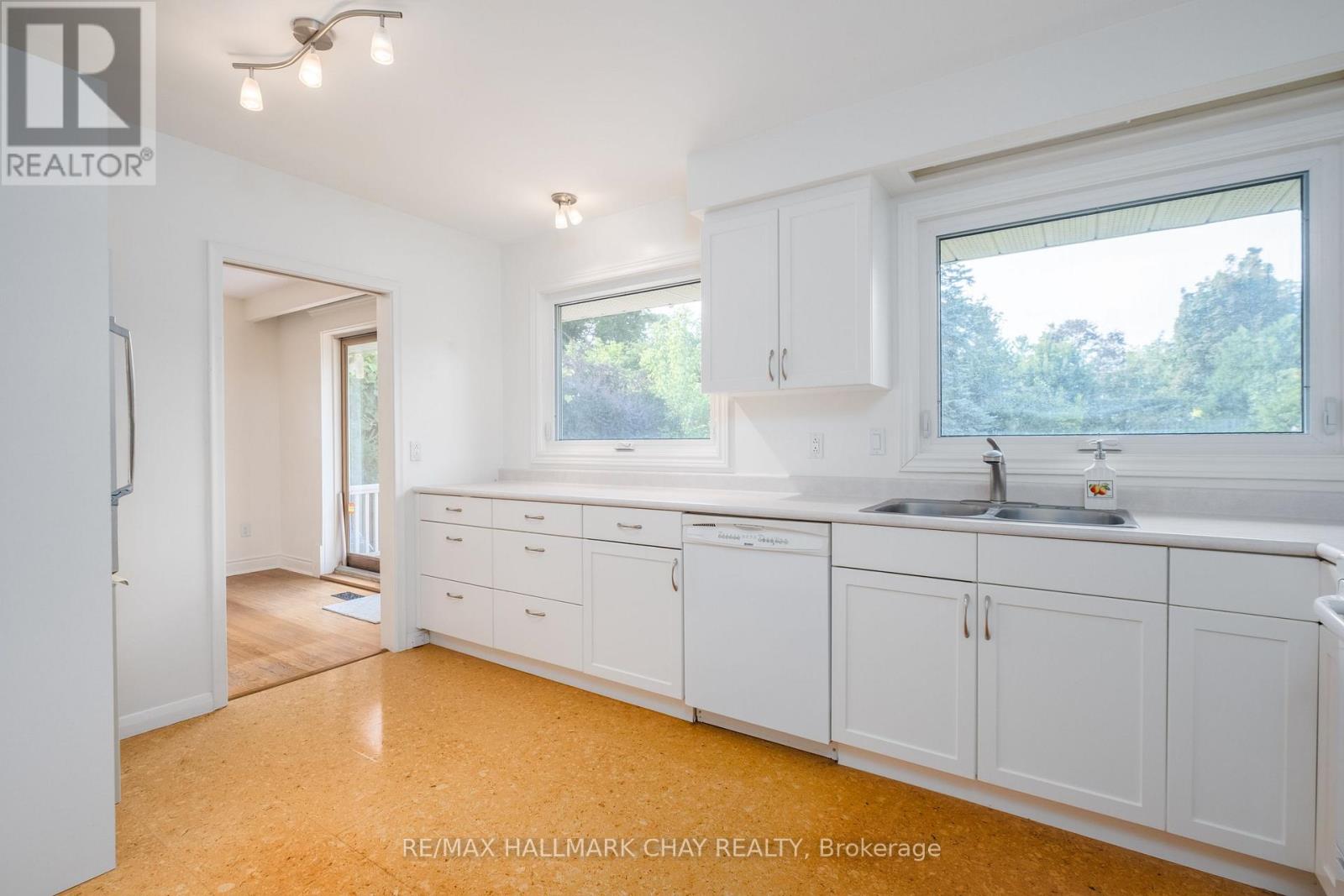 44 Amelia Street, Barrie, Ontario  L4M 1M6 - Photo 21 - S13699088