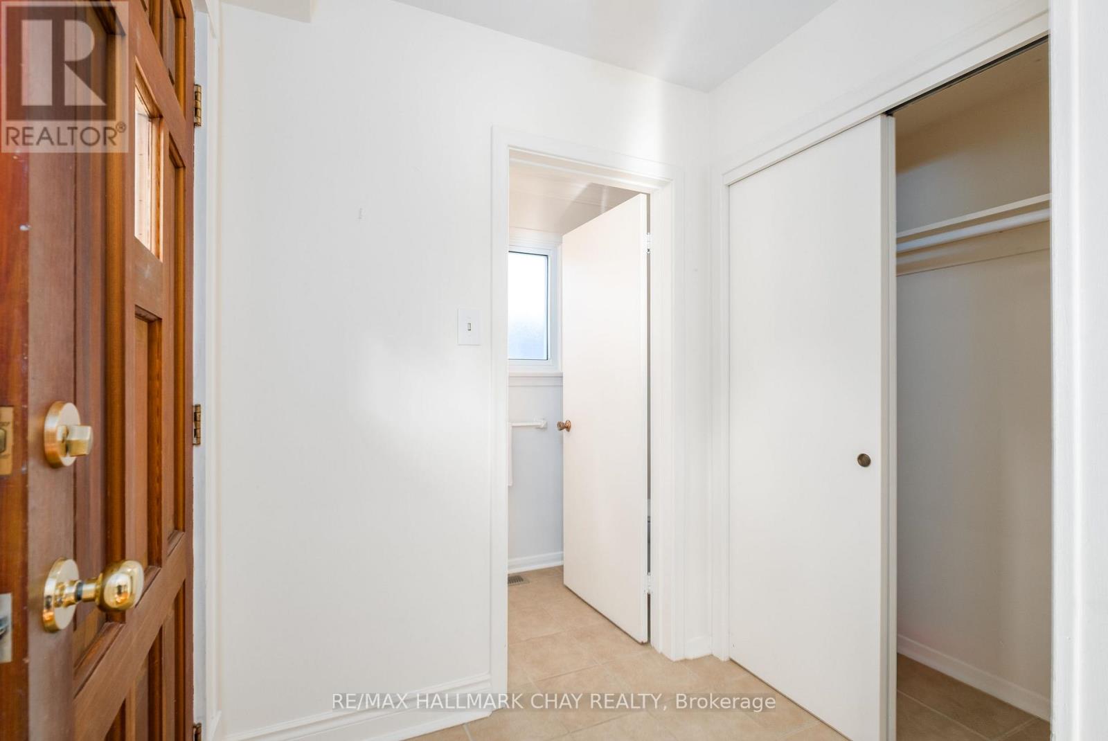 44 Amelia Street, Barrie, Ontario  L4M 1M6 - Photo 24 - S13699088