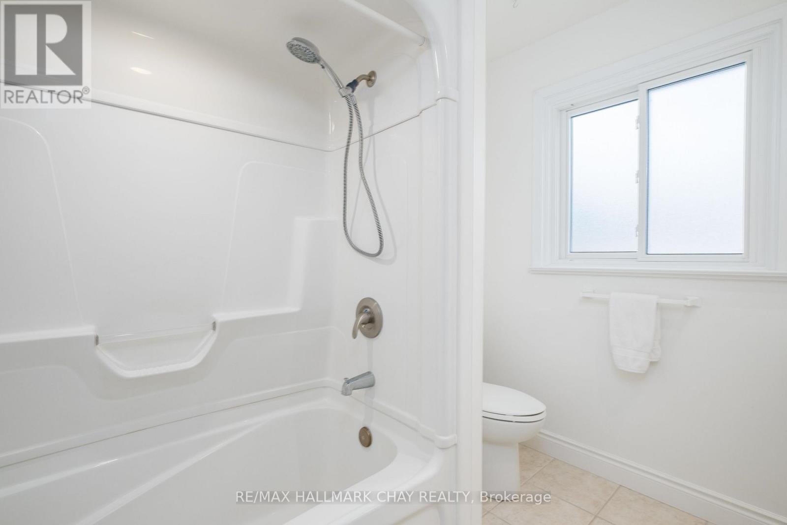 44 Amelia Street, Barrie, Ontario  L4M 1M6 - Photo 30 - S13699088