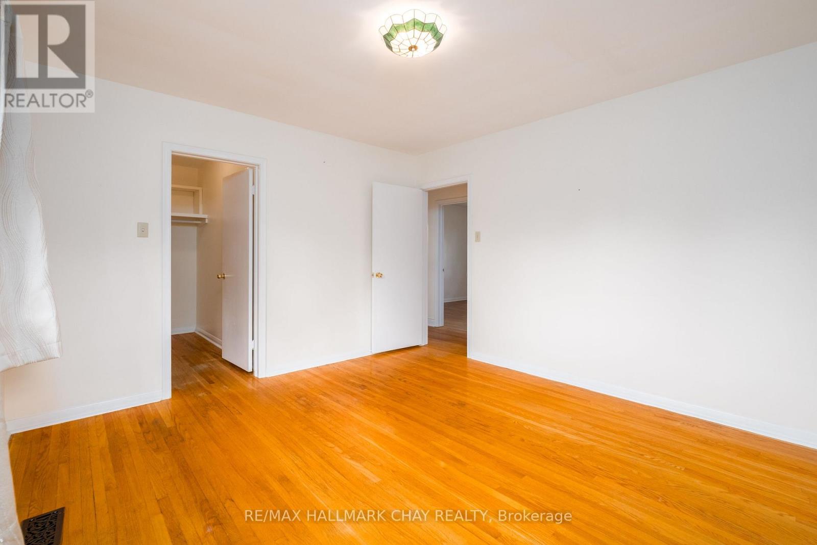 44 Amelia Street, Barrie, Ontario  L4M 1M6 - Photo 33 - S13699088