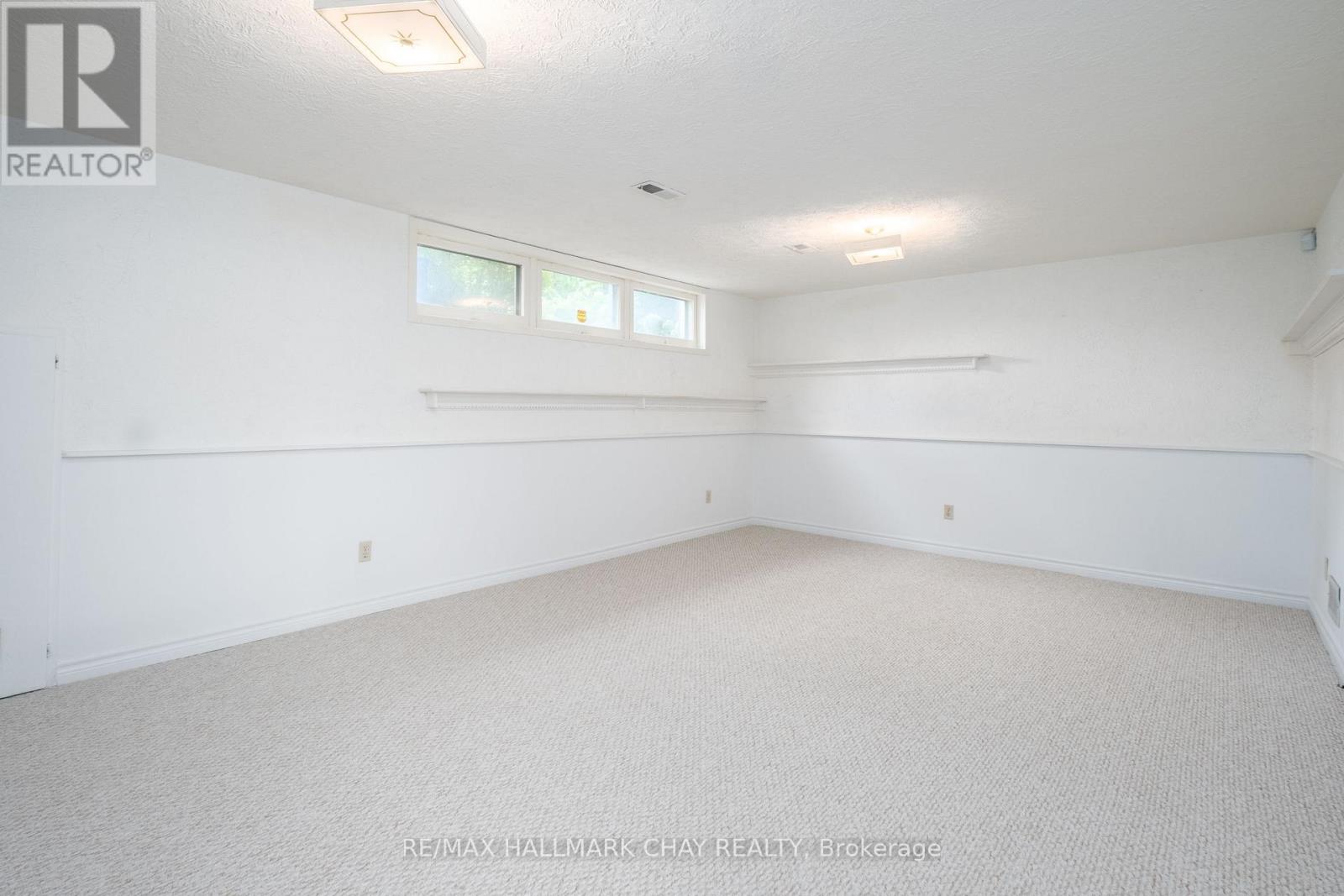 44 Amelia Street, Barrie, Ontario  L4M 1M6 - Photo 36 - S13699088