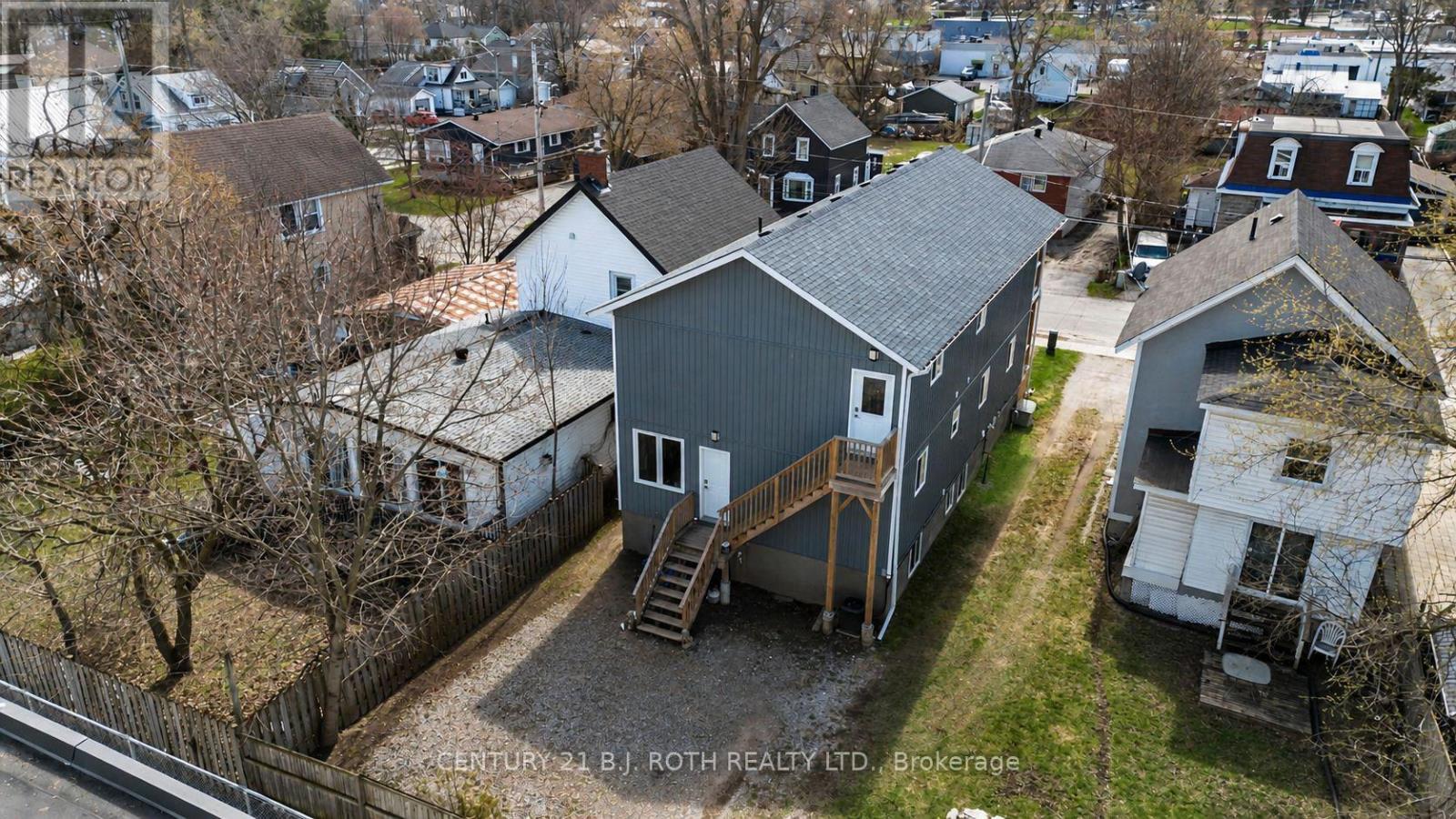102 Dunlop Street, Orillia, Ontario L3V 5P4 - Photo 15 - S13699162