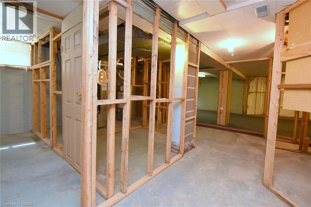575 Upper Wentworth Street, Hamilton, Ontario  L9A 4V1 - Photo 20 - 40857189