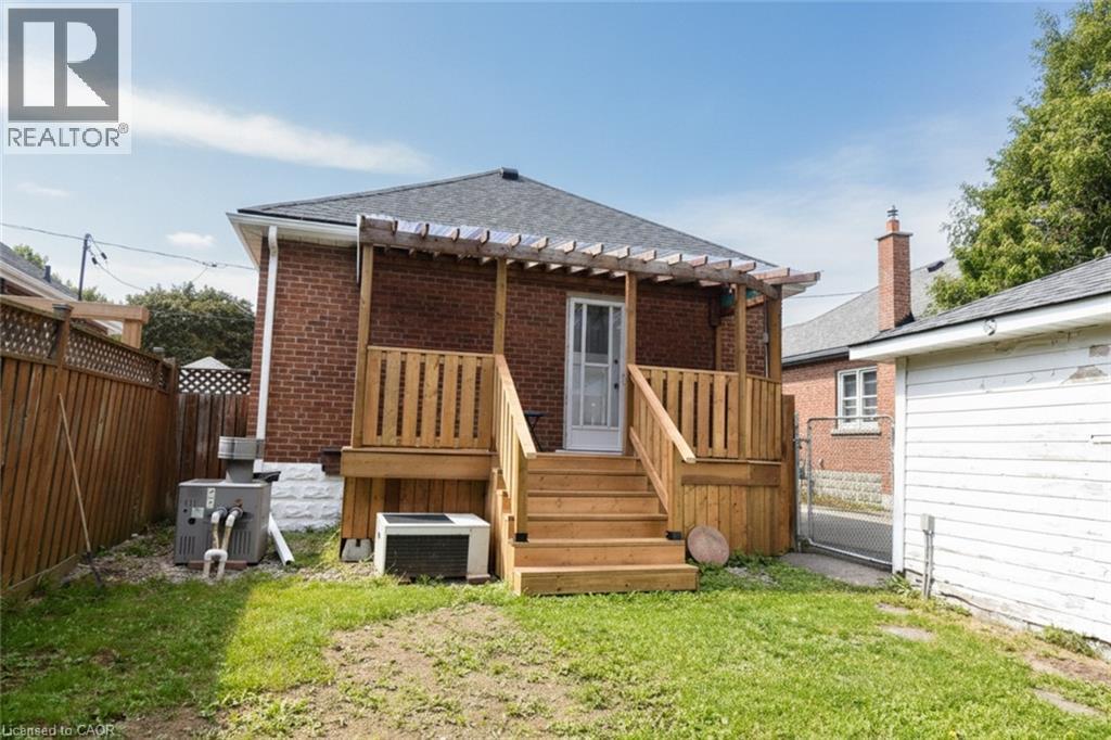 575 Upper Wentworth Street, Hamilton, Ontario  L9A 4V1 - Photo 25 - 40857189